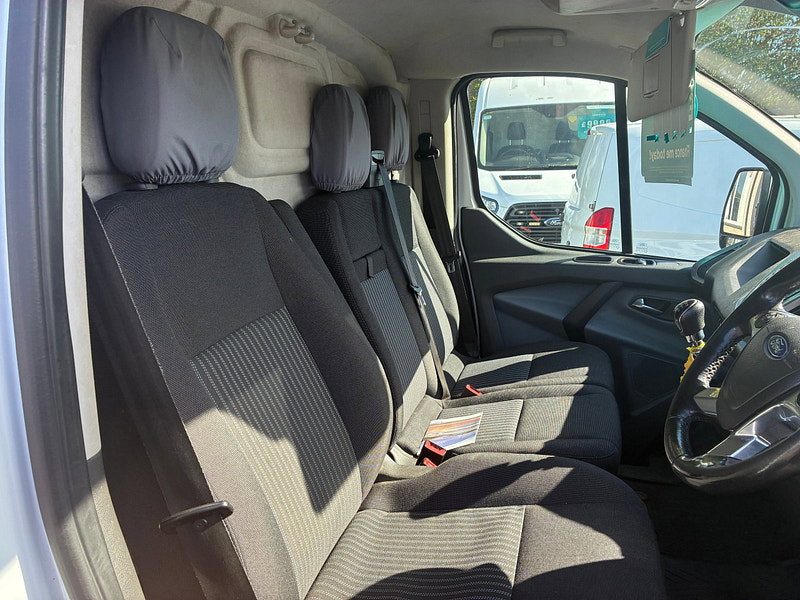 Ford Transit Custom 2.0 TDCi 270 Trend Panel Van 5dr Diesel Manual L1 H1 (157 g/km, 128 bhp)