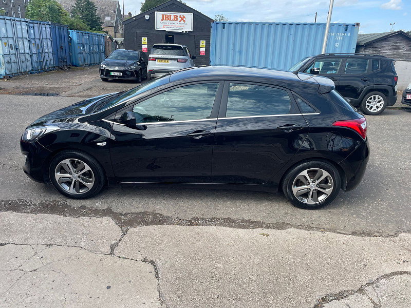 Hyundai I30 1.4L SE Blue Drive Hatchback 5dr Petrol Manual Euro 6 (99 bhp)