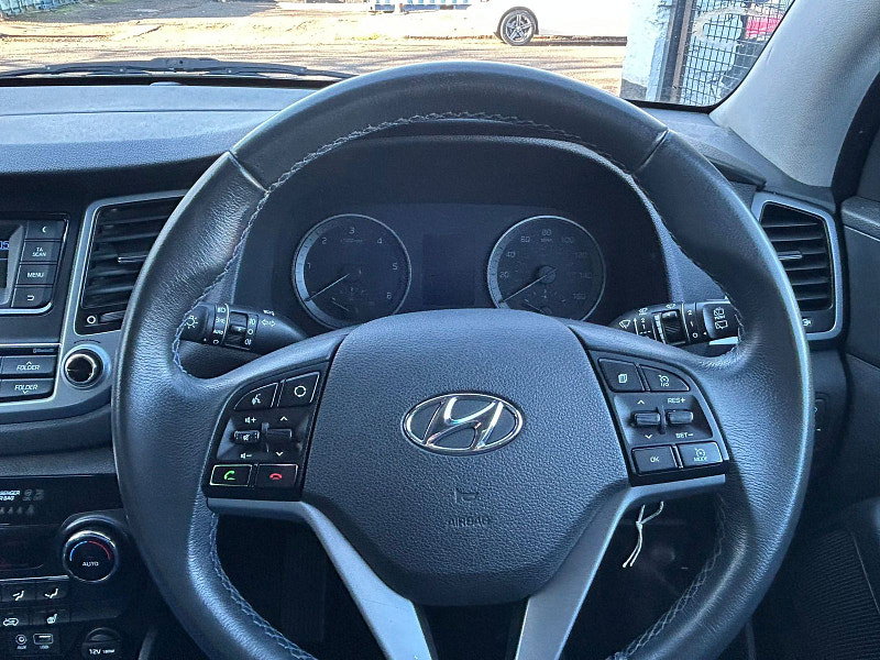 Hyundai Tucson 1.7L SE Blue Drive 2WD CRDi SUV 5dr Diesel Manual Euro 6 (114 bhp)