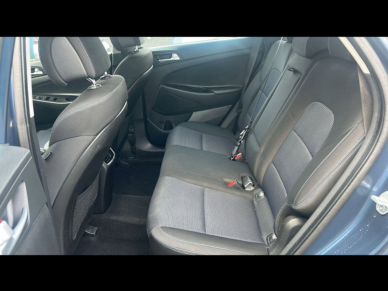 Hyundai Tucson 2.0L SE Nav CRDi SUV 5dr Diesel Manual Euro 6 (182 bhp)