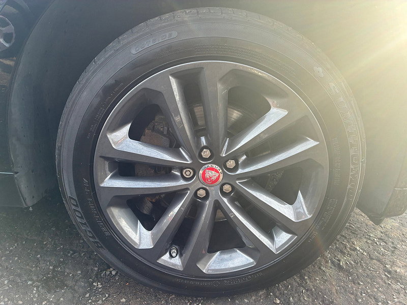 Jaguar F-PACE 2.0 D180 R-Sport SUV 5dr Diesel Manual AWD Euro 6 (s/s) (180 ps)