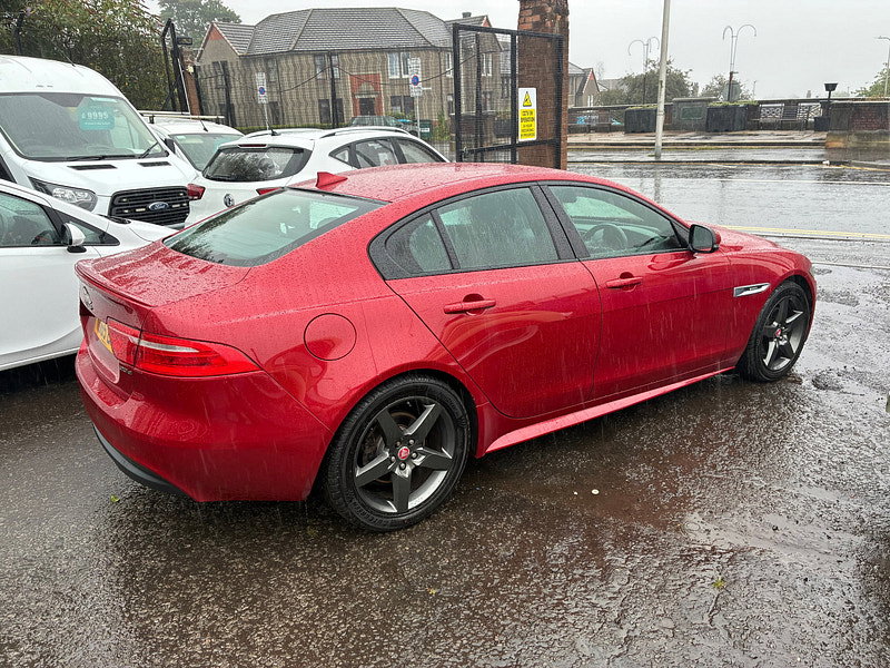 Jaguar XE 2.0d R-Sport Saloon 4dr Diesel Auto Euro 6 (s/s) (180 ps)