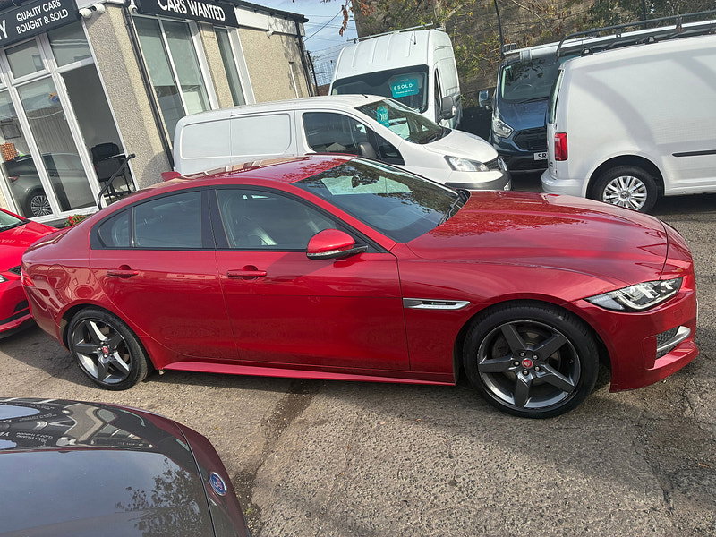 Jaguar XE 2.0d R-Sport Saloon 4dr Diesel Auto Euro 6 (s/s) (180 ps)