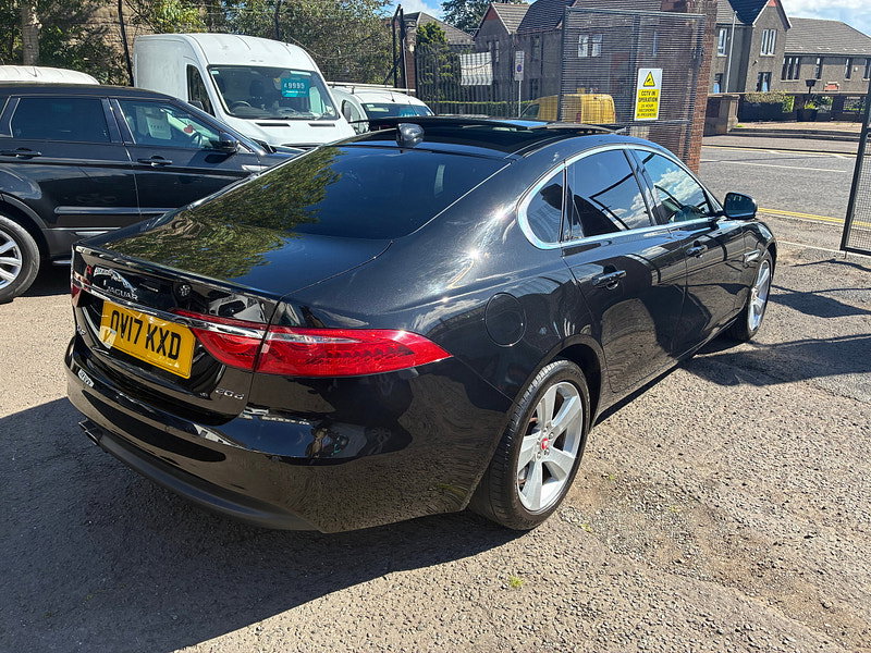 Jaguar XF 2.0d Portfolio Saloon 4dr Diesel Auto Euro 6 (s/s) (180 ps)