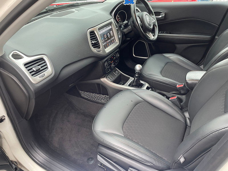 Jeep Compass 1.4L Longitude MultiAir II 4x2 SUV 5dr Petrol Manual Euro 6 (138 bhp)