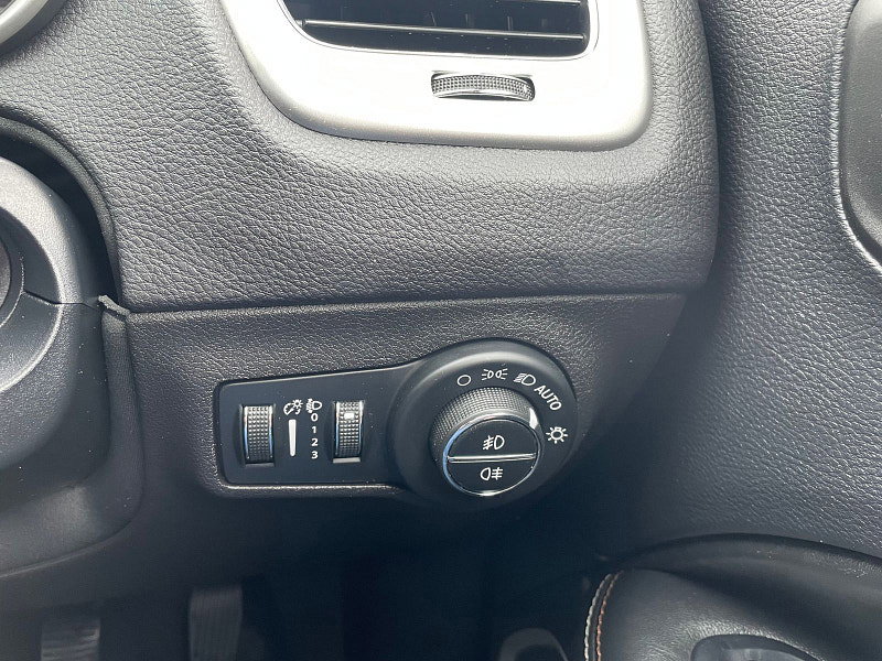 Jeep Compass 1.6 MultiJetII Longitude SUV 5dr Diesel Manual Euro 6 (s/s) (120 ps)