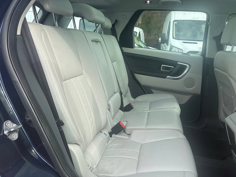 Land Rover Discovery Sport 2.0 TD4 HSE SUV 5dr Diesel Manual 4WD Euro 6 (s/s) (5 Seat) (150 ps)