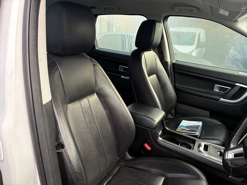 Land Rover Discovery Sport 2.0 TD4 SE Tech SUV 5dr Diesel Auto 4WD Euro 6 (s/s) (180 ps)