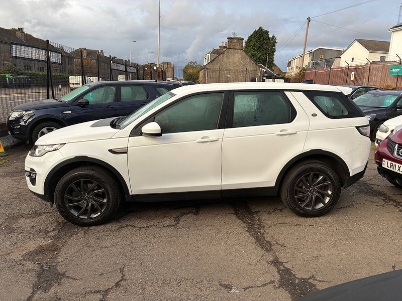 Land Rover Discovery Sport 2.0 TD4 SE Tech SUV 5dr Diesel Auto 4WD Euro 6 (s/s) (180 ps)