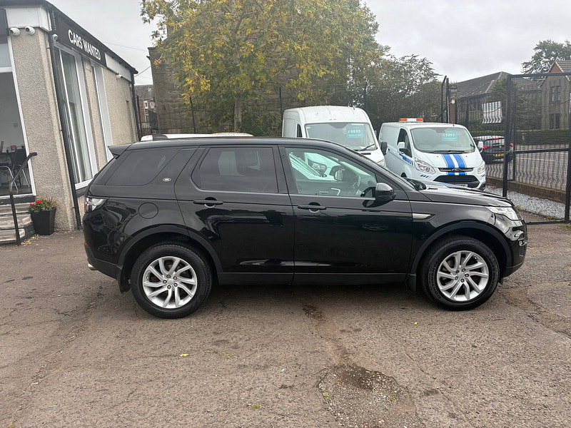 Land Rover Discovery Sport 2.0 TD4 SE Tech SUV 5dr Diesel Manual 4WD Euro 6 (s/s) (180 ps)