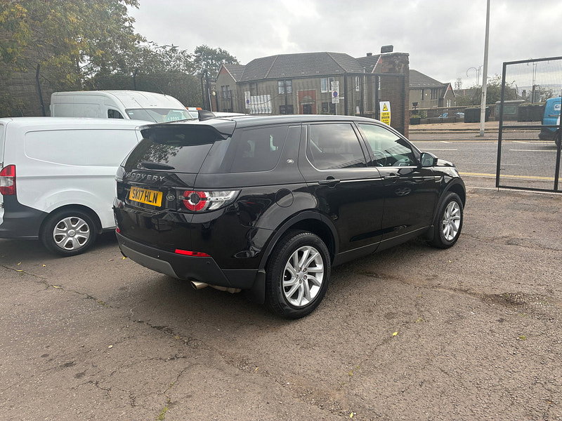 Land Rover Discovery Sport 2.0 TD4 SE Tech SUV 5dr Diesel Manual 4WD Euro 6 (s/s) (180 ps)