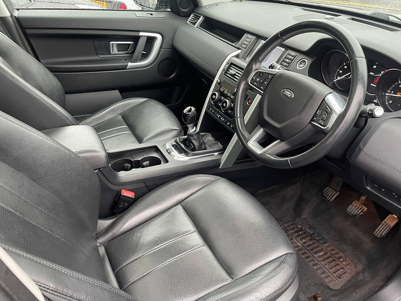 Land Rover Discovery Sport 2.0L SE Tech TD4 SUV 5dr Diesel Manual Euro 6 (178 bhp)