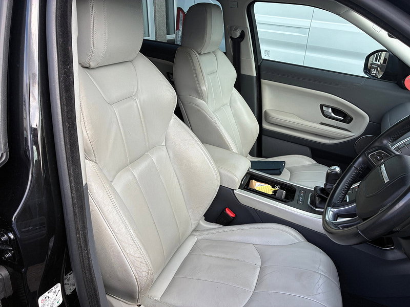 Land Rover Range Rover Evoque 2.0 TD4 SE SUV 5dr Diesel Manual 4WD Euro 6 (s/s) (180 ps)