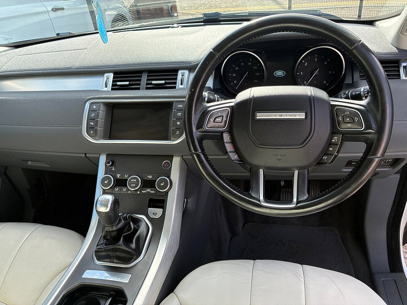 Land Rover Range Rover Evoque 2.0 eD4 SE SUV 5dr Diesel Manual FWD Euro 6 (s/s) (150 ps)