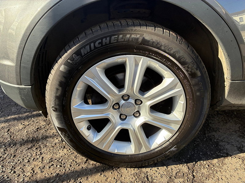 Land Rover Range Rover Evoque 2.0 eD4 SE Tech SUV 5dr Diesel Manual FWD Euro 6 (s/s) (150 ps)
