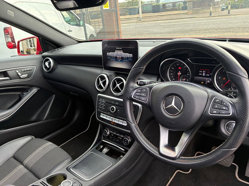 Mercedes-Benz A Class 2.1 A200d Sport Edition Plus Hatchback 5dr Diesel 7G-DCT Euro 6 (s/s) (136 ps)