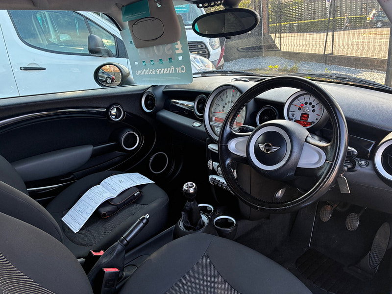 MINI Hatch 1.6 One Hatchback 3dr Petrol Manual Euro 5 (98 ps)