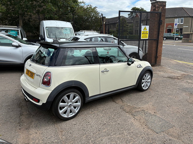 MINI Hatch 1.6 Cooper S Hatchback 3dr Petrol Steptronic Euro 5 (175 ps)