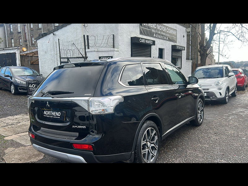 Mitsubishi Outlander 2.3L GX 4 DI-D SUV 5dr Diesel Manual Euro 6 (147 bhp)