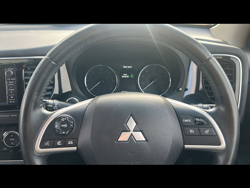 Mitsubishi Outlander 2.3L GX 4 DI-D SUV 5dr Diesel Manual Euro 6 (147 bhp)