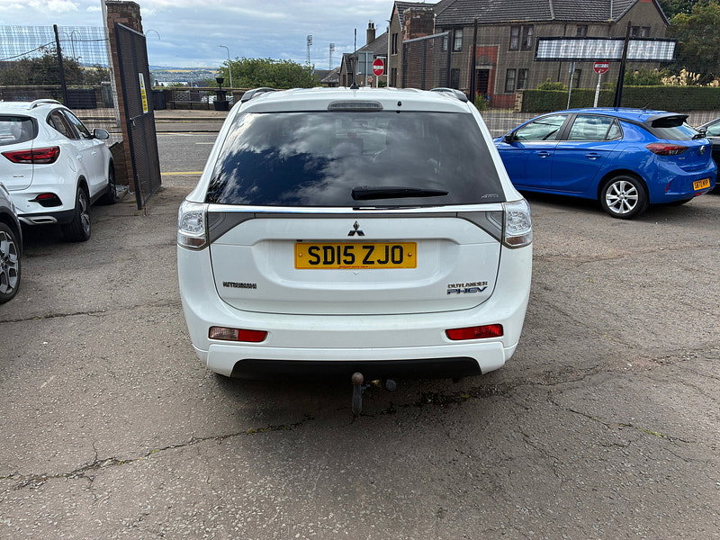Mitsubishi Outlander 2.0h 12kWh GX4h SUV 5dr Petrol Plug-in Hybrid CVT 4WD Euro 5 (s/s) (200 ps)