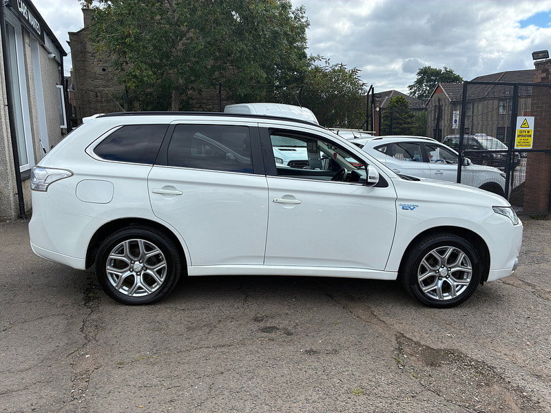 Mitsubishi Outlander 2.0h 12kWh GX4h SUV 5dr Petrol Plug-in Hybrid CVT 4WD Euro 5 (s/s) (200 ps)