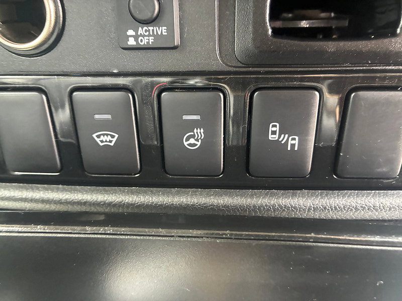 Mitsubishi Outlander 2.2 DI-D 4 SUV 5dr Diesel Manual 4WD Euro 6 (s/s) (147 ps)