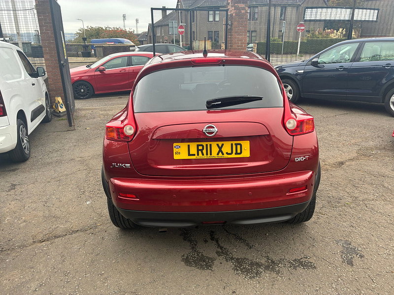 Nissan Juke 1.6 DIG-T Tekna SUV 5dr Petrol CVT 4WD Euro 5 (190 ps)