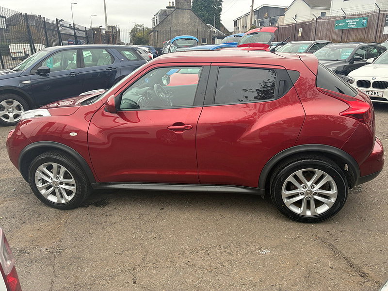 Nissan Juke 1.6 DIG-T Tekna SUV 5dr Petrol CVT 4WD Euro 5 (190 ps)