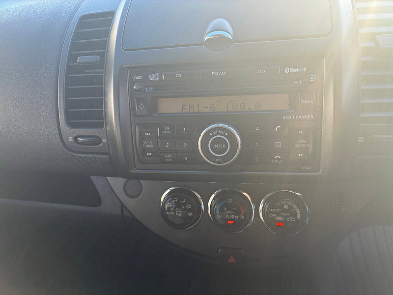 Nissan Note 1.6 16V Tekna Hatchback 5dr Petrol Auto Euro 4 (110 ps)