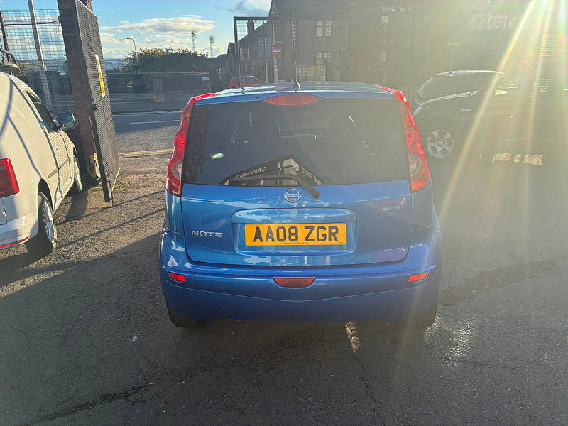 Nissan Note 1.6 16V Tekna Hatchback 5dr Petrol Auto Euro 4 (110 ps)