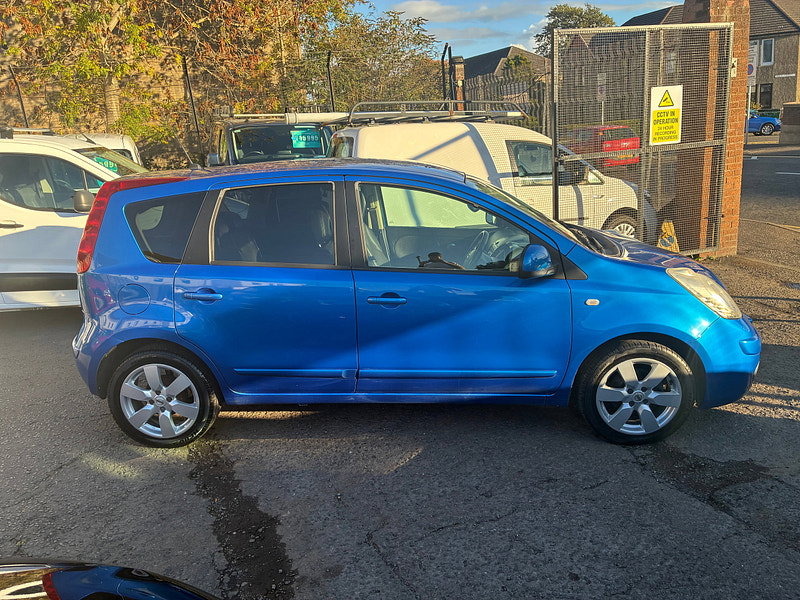 Nissan Note 1.6 16V Tekna Hatchback 5dr Petrol Auto Euro 4 (110 ps)