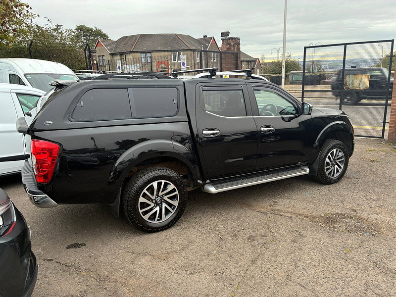 Nissan Navara 2.3 dCi Tekna Pickup Double Cab 4dr Diesel Manual 4WD Euro 6 (s/s) (190 ps)