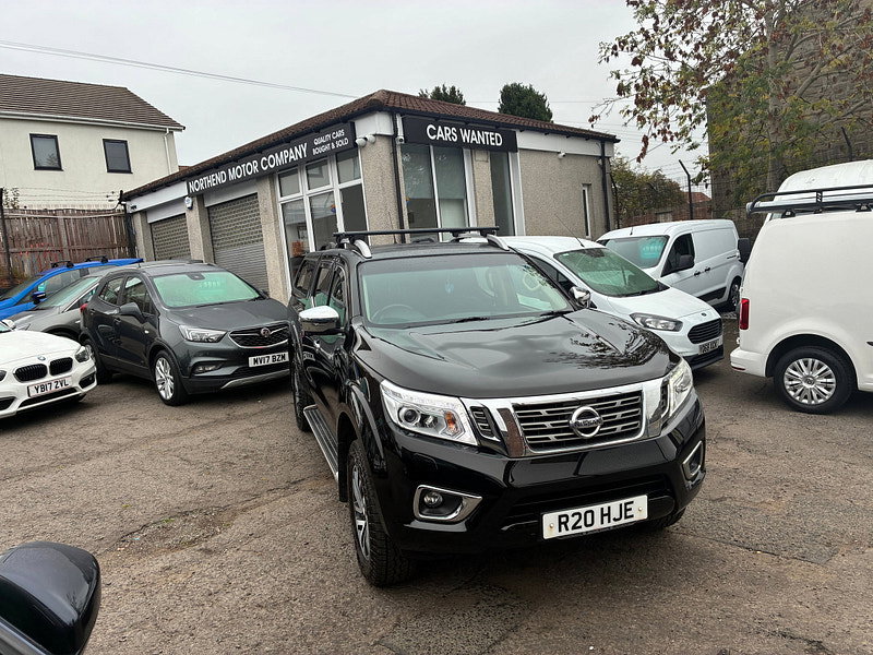 Nissan Navara 2.3 dCi Tekna Pickup Double Cab 4dr Diesel Manual 4WD Euro 6 (s/s) (190 ps)