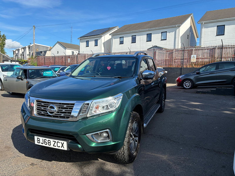 Nissan Navara 2.3 dCi Tekna Pickup Double Cab 4dr Diesel Auto 4WD Euro 6 (190 ps)