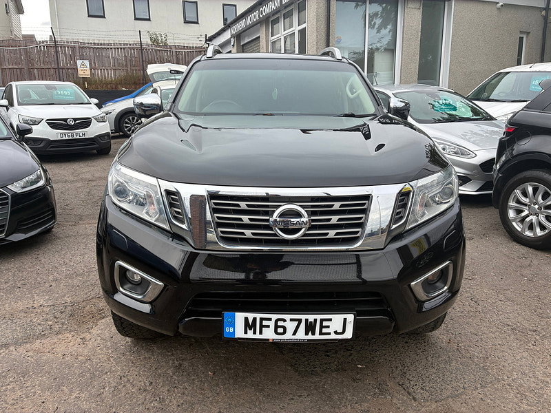 Nissan Navara 2.3 dCi Tekna Pickup Double Cab 4dr Diesel Auto 4WD Euro 6 (190 ps)