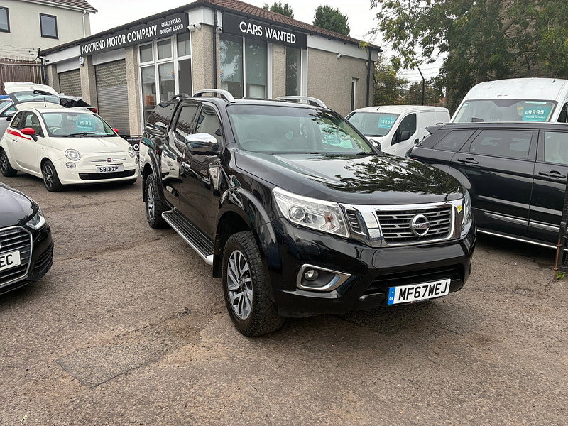 Nissan Navara 2.3 dCi Tekna Pickup Double Cab 4dr Diesel Auto 4WD Euro 6 (190 ps)