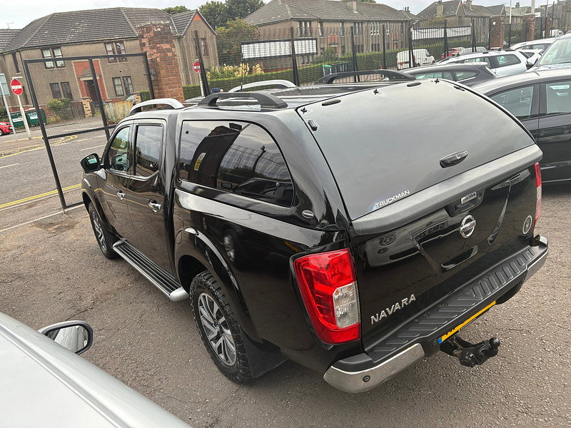 Nissan Navara 2.3 dCi Tekna Pickup Double Cab 4dr Diesel Auto 4WD Euro 6 (190 ps)