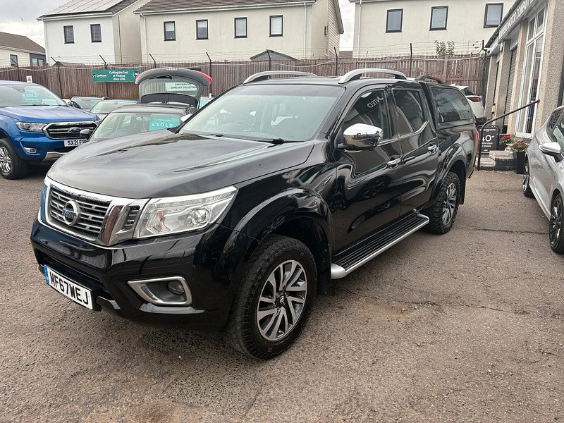 Nissan Navara 2.3 dCi Tekna Pickup Double Cab 4dr Diesel Auto 4WD Euro 6 (190 ps)