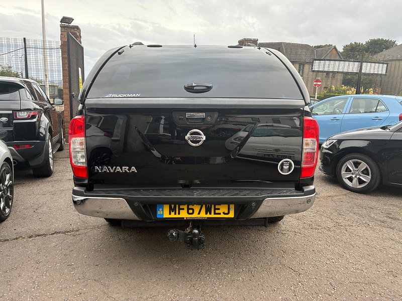 Nissan Navara 2.3 dCi Tekna Pickup Double Cab 4dr Diesel Auto 4WD Euro 6 (190 ps)