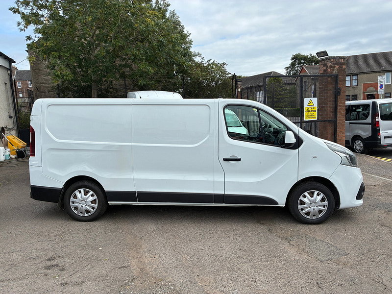 Nissan NV300 1.6 dCi 1.2t Acenta Panel Van 5dr Diesel Manual L2 H1 Euro 6 (120 ps)