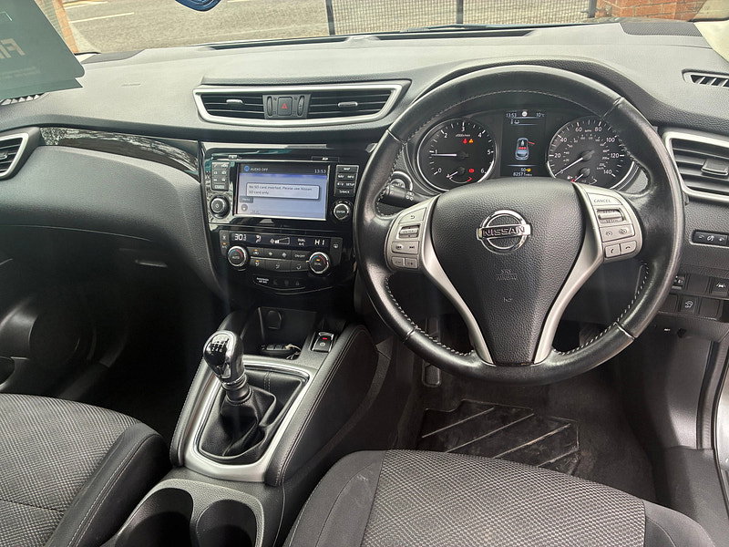 Nissan Qashqai 1.5 dCi N-Connecta SUV 5dr Diesel Manual 2WD Euro 6 (s/s) (110 ps)