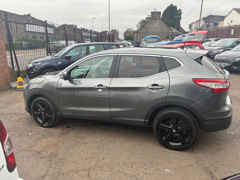 Nissan Qashqai 1.5 dCi N-Connecta SUV 5dr Diesel Manual 2WD Euro 6 (s/s) (110 ps)
