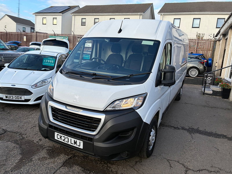 Peugeot Boxer 2.2 BlueHDi 335 Professional Panel Van 5dr Diesel Manual L3 H2 Euro 6 (s/s) (140 ps)