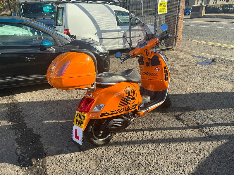 Piaggio Vespa gts 125 125 SuperSport Scooter Petrol CVT (15 ps)