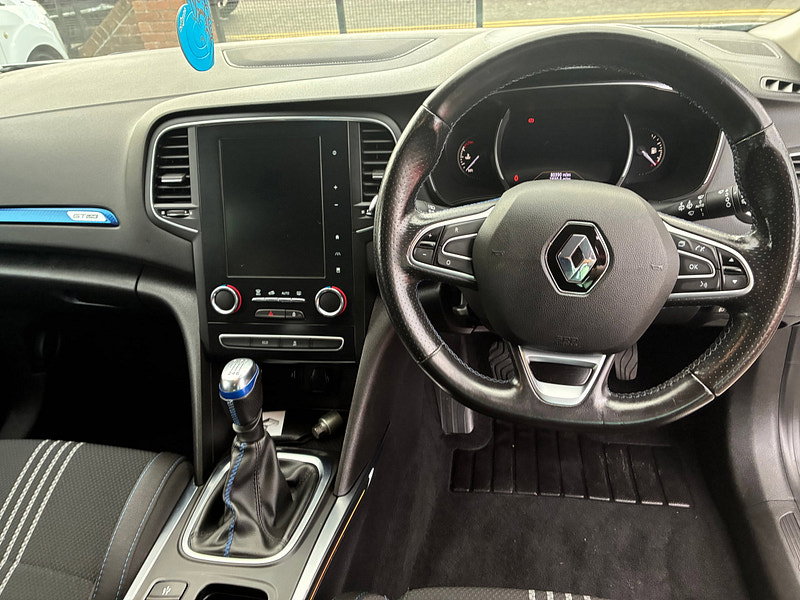Renault Megane 1.3 TCe GT Line Sport Tourer 5dr Petrol Manual Euro 6 (s/s) (140 ps)
