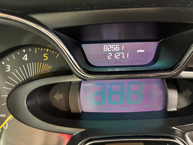 Renault Captur 1.5L DYNAMIQUE NAV DCI 5dr Diesel Manual Euro 6 (90 bhp)