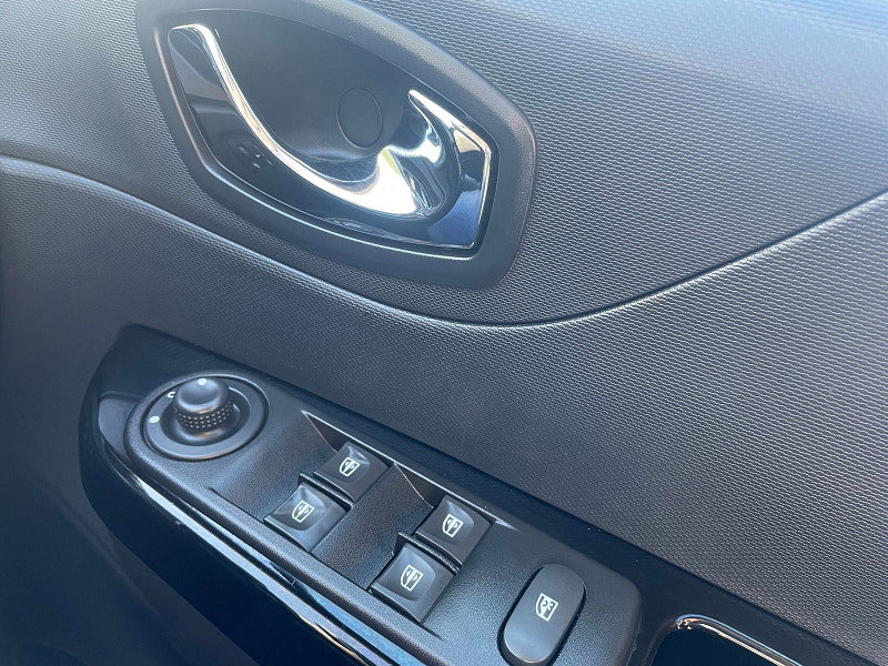 Renault Captur 1.5L DYNAMIQUE NAV DCI 5dr Diesel Manual Euro 6 (90 bhp)