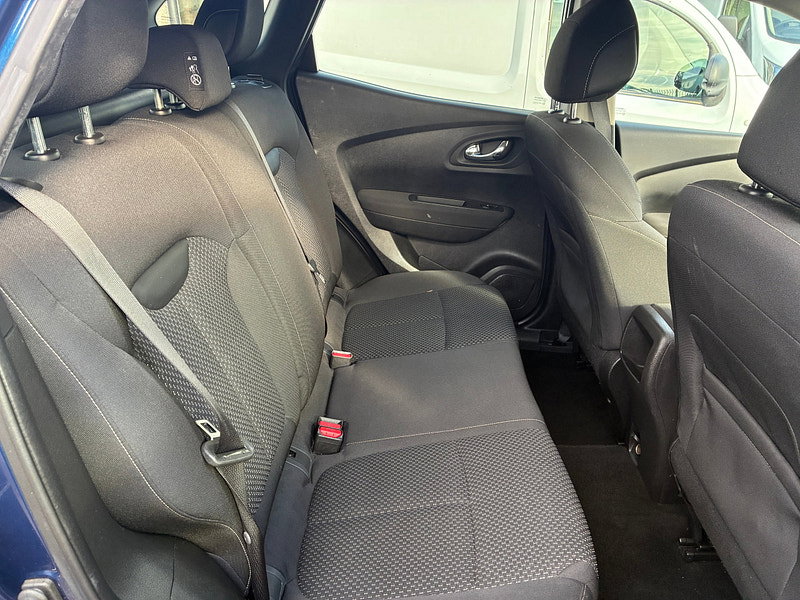 Renault Kadjar 1.5 dCi Dynamique Nav SUV 5dr Diesel Manual Euro 6 (s/s) (110 ps)