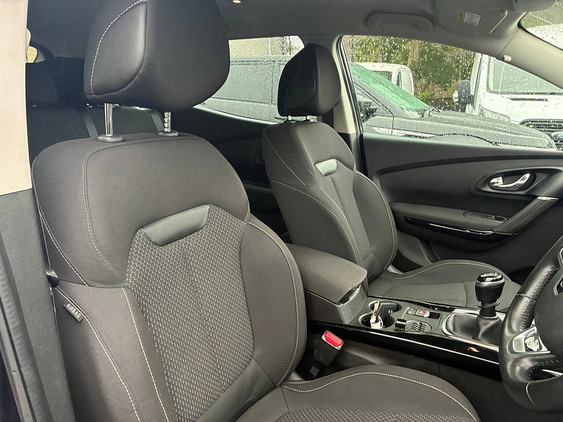 Renault Kadjar 1.6 dCi Dynamique Nav SUV 5dr Diesel Manual Euro 6 (s/s) (130 ps)